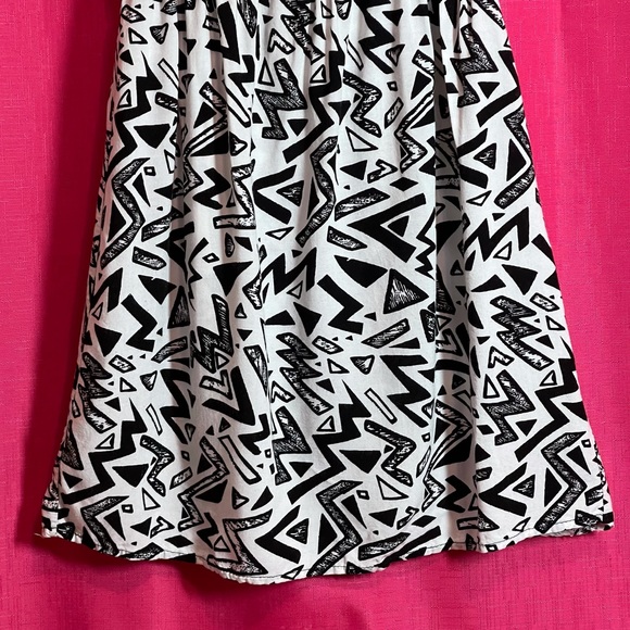 RUE21 BLACK & WHITE SUN DRESS SIZE S - Picture 2 of 10